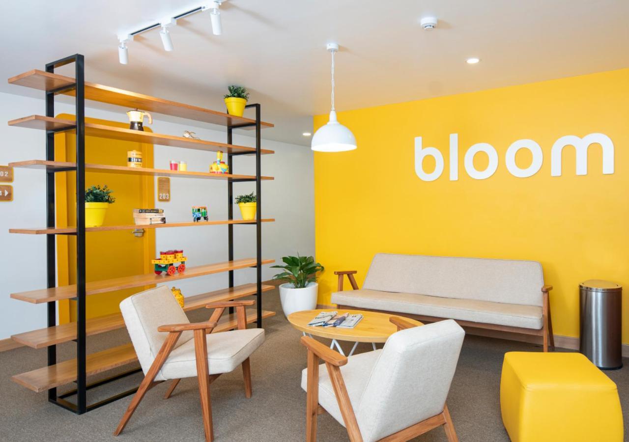 Bloom Hotel - Brookefield Bangalore Extérieur photo